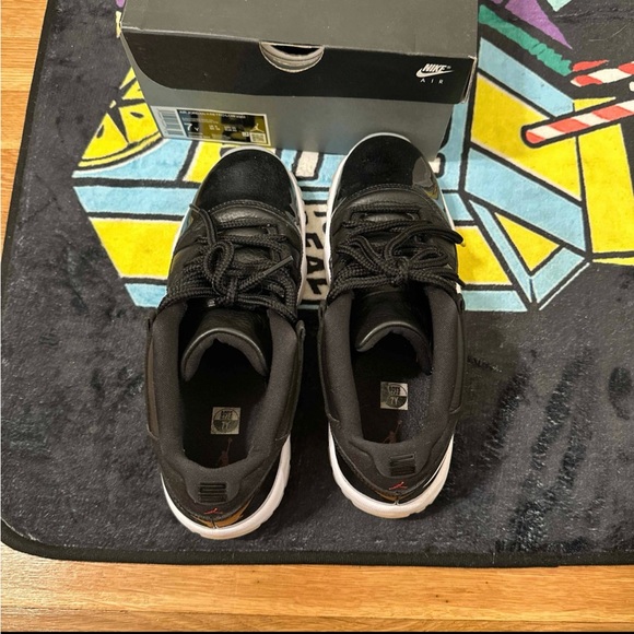 jordan 11 gs 72-10 - Picture 4 of 4